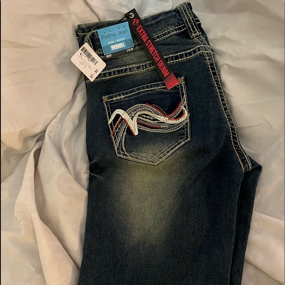 Rock in Roll Cowgirl Jeans - Picture 1 of 3